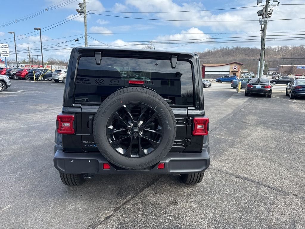 2025 Jeep Wrangler Sahara 4xe