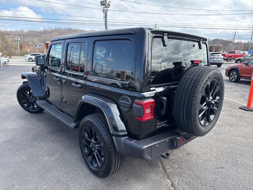 2025 Jeep Wrangler Sahara 4xe