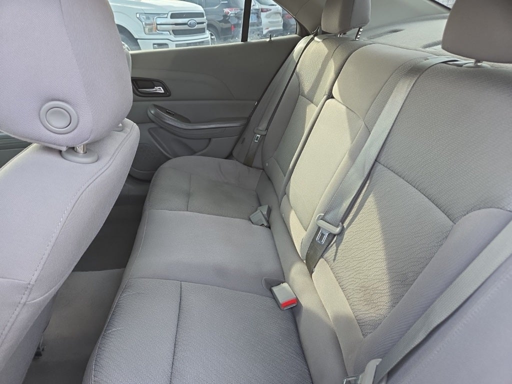 2014 Chevrolet Malibu LS 1LS