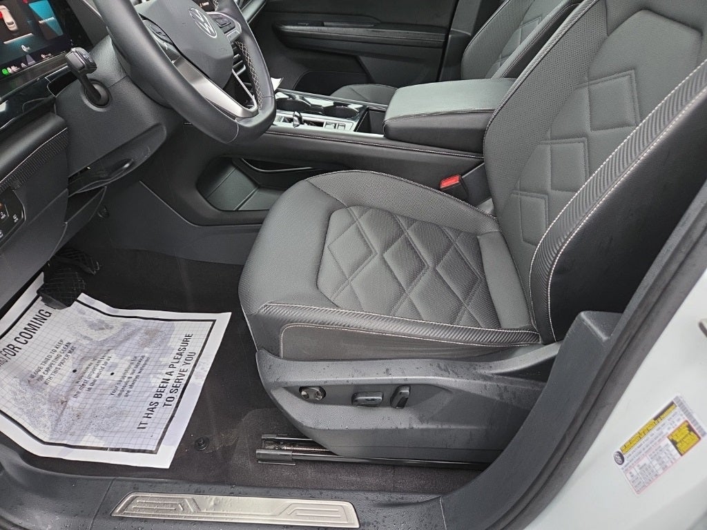 2024 Volkswagen Atlas Cross Sport 2.0T SE w/Technology