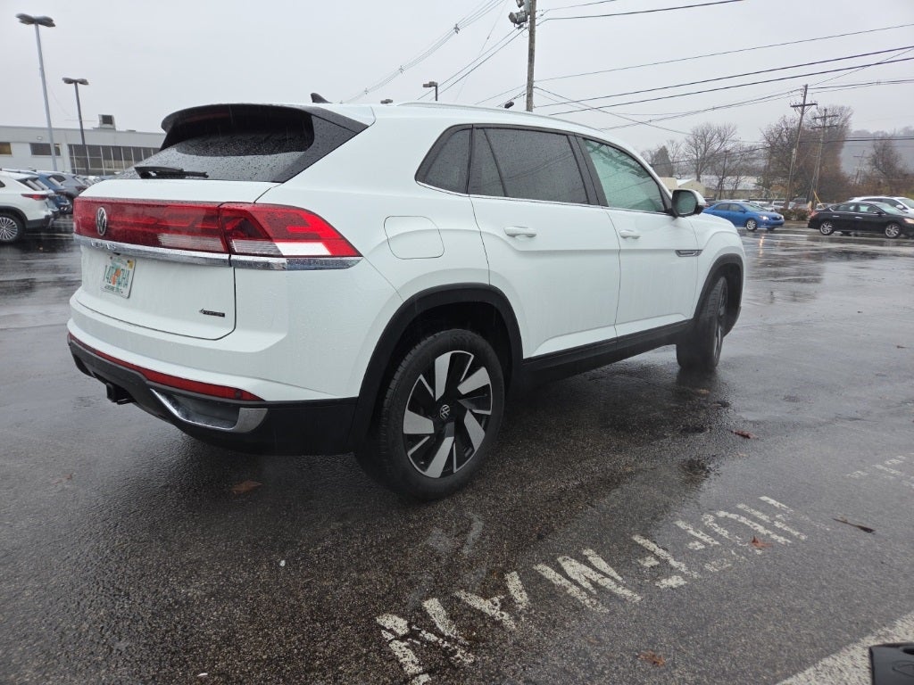 2024 Volkswagen Atlas Cross Sport 2.0T SE w/Technology