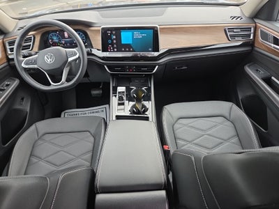 2024 Volkswagen Atlas 2.0T SE w/Technology