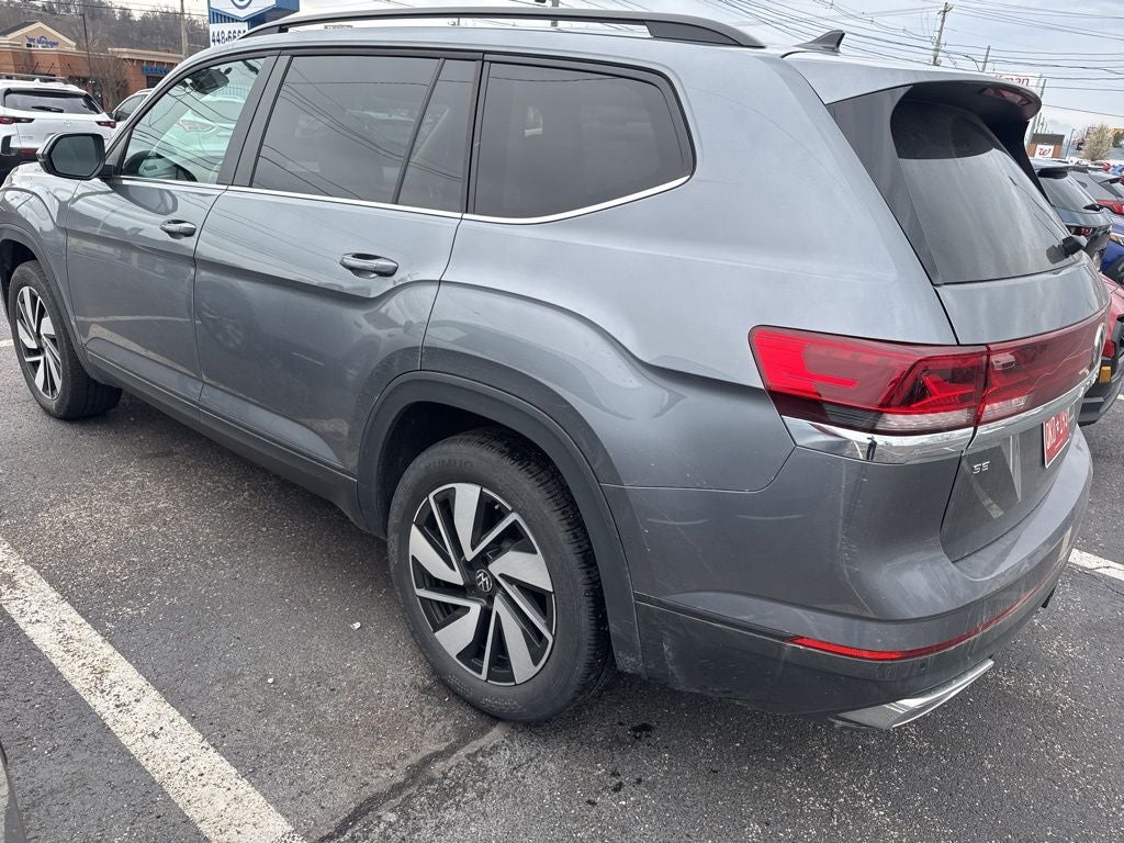 2025 Volkswagen Atlas 2.0T SE w/Technology