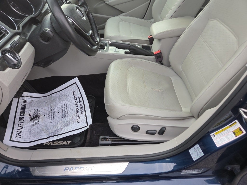 2018 Volkswagen Passat 2.0T SE