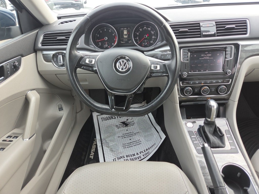2018 Volkswagen Passat 2.0T SE