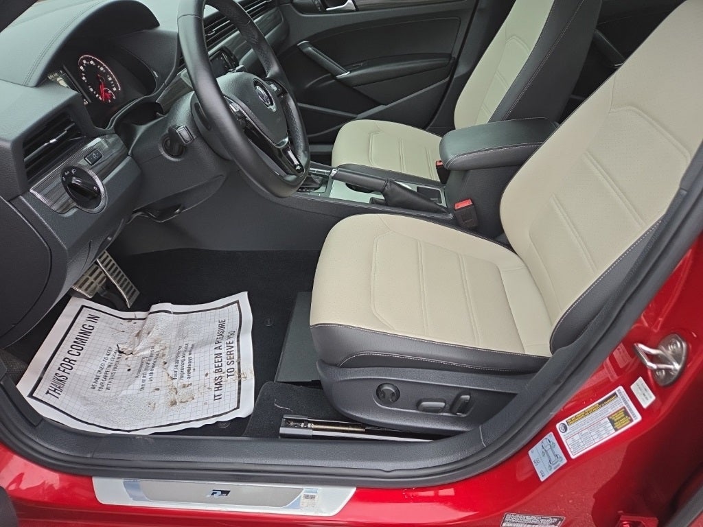 2021 Volkswagen Passat 2.0T R-Line