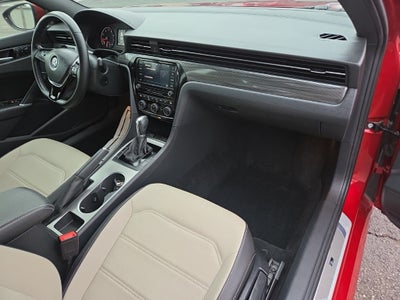 2021 Volkswagen Passat 2.0T R-Line