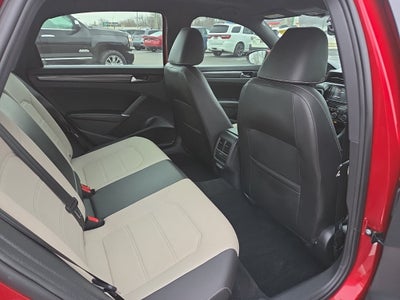 2021 Volkswagen Passat 2.0T R-Line