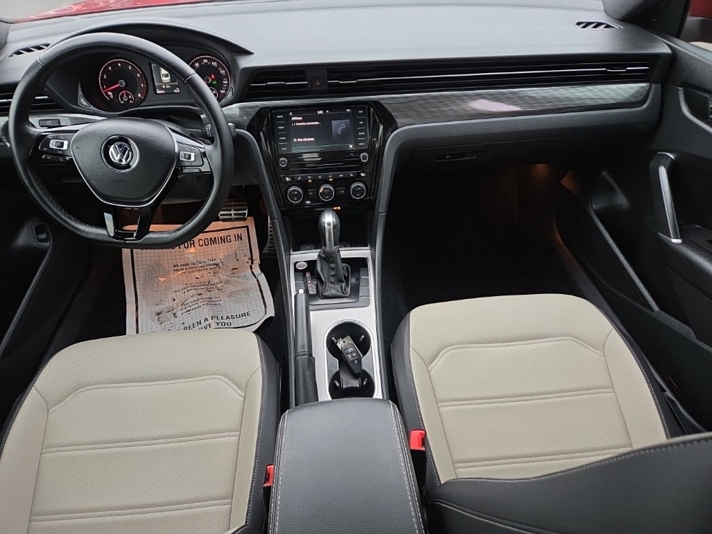 2021 Volkswagen Passat 2.0T R-Line