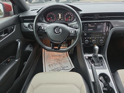 2021 Volkswagen Passat 2.0T R-Line