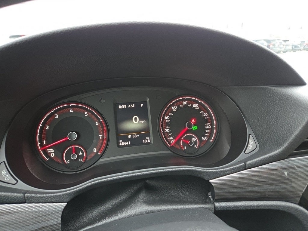 2021 Volkswagen Passat 2.0T R-Line