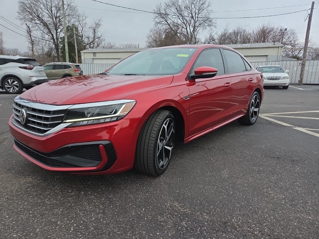 2021 Volkswagen Passat 2.0T R-Line