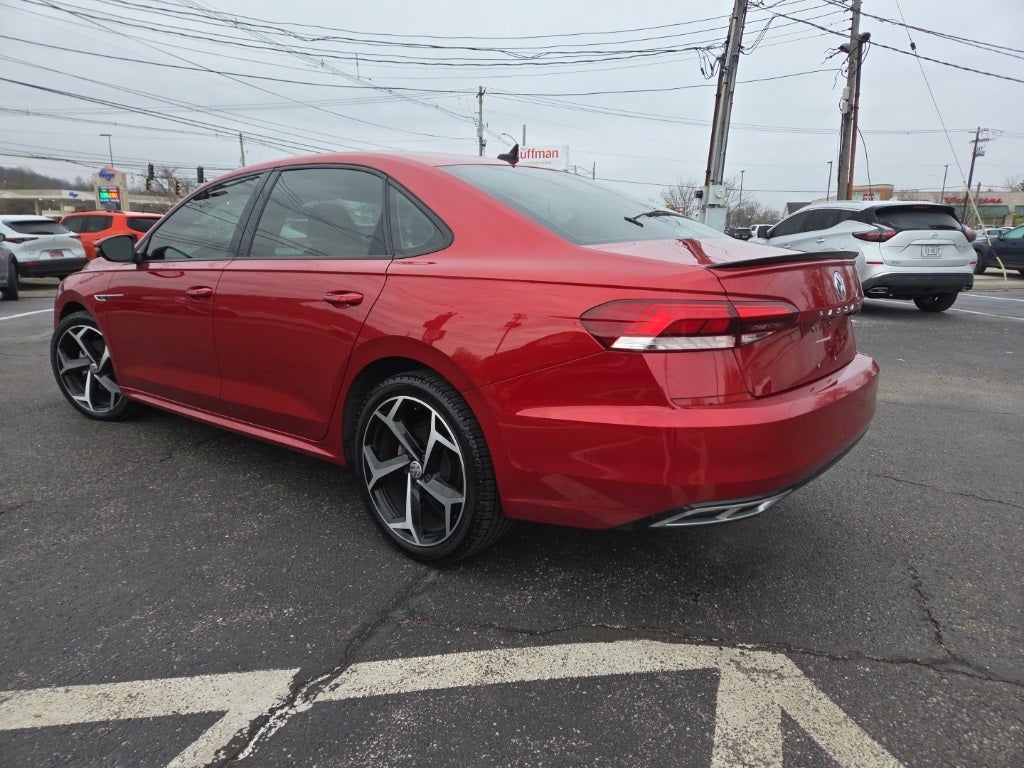 2021 Volkswagen Passat 2.0T R-Line