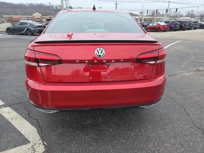 2021 Volkswagen Passat 2.0T R-Line