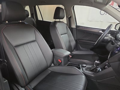 2024 Volkswagen Tiguan 2.0T Wolfsburg Edition