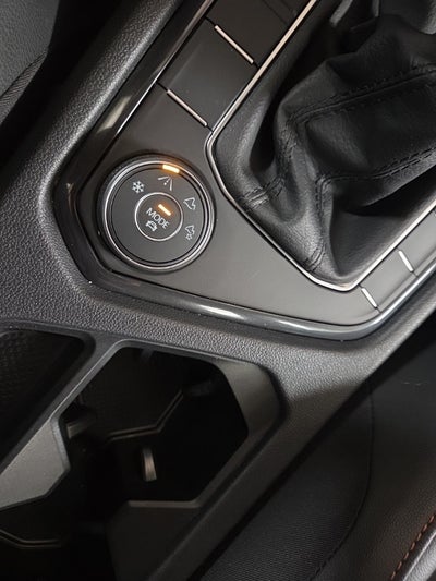 2024 Volkswagen Tiguan 2.0T Wolfsburg Edition