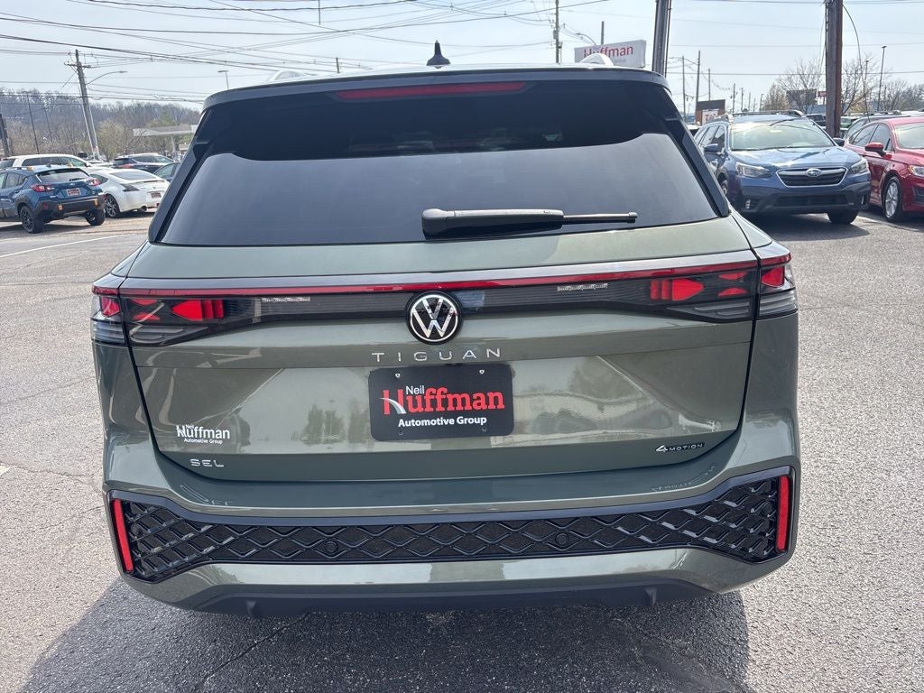 2025 Volkswagen Tiguan 2.0T SEL R-Line