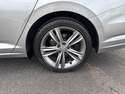 2020 Volkswagen Jetta R-Line