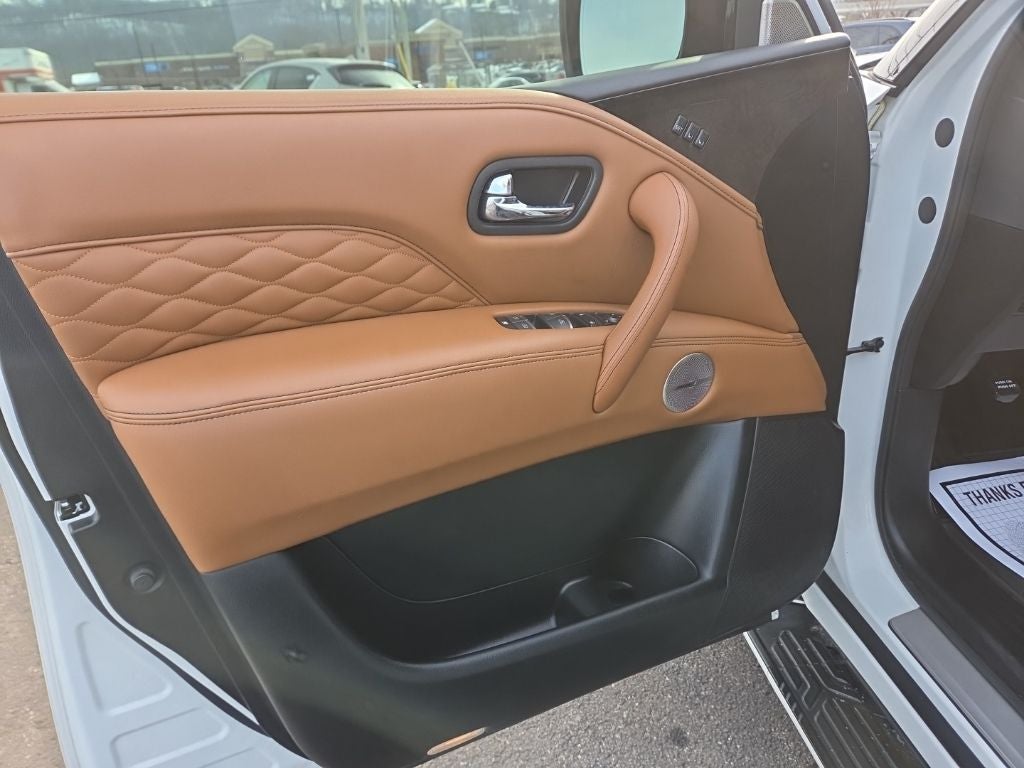 2023 INFINITI QX80 Sensory