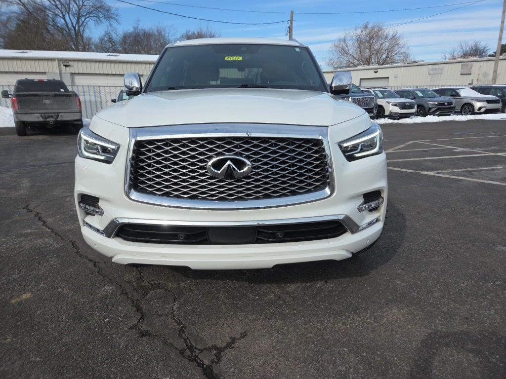 2023 INFINITI QX80 Sensory