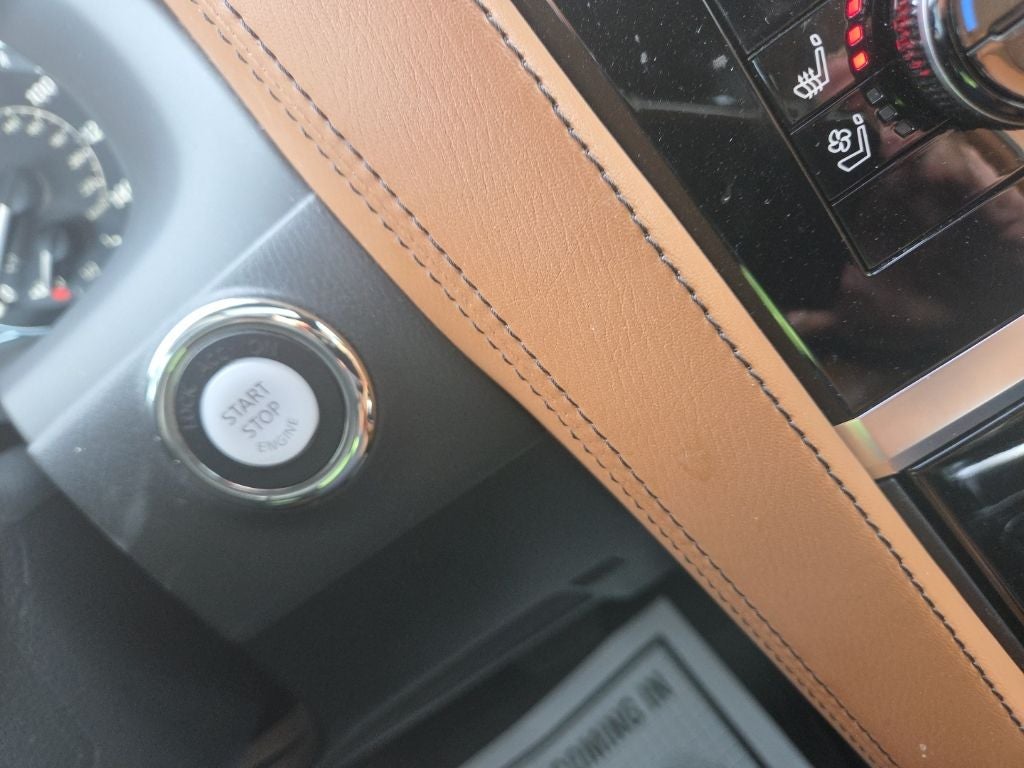 2023 INFINITI QX80 Sensory