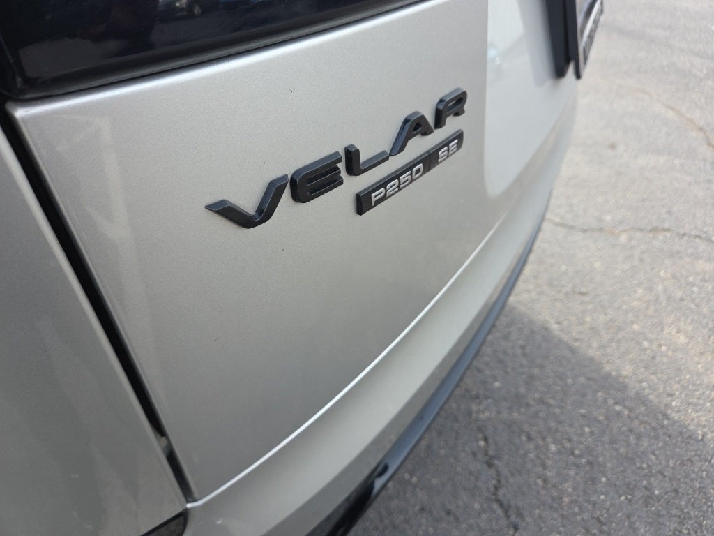 2019 Land Rover Range Rover Velar SE R-Dynamic