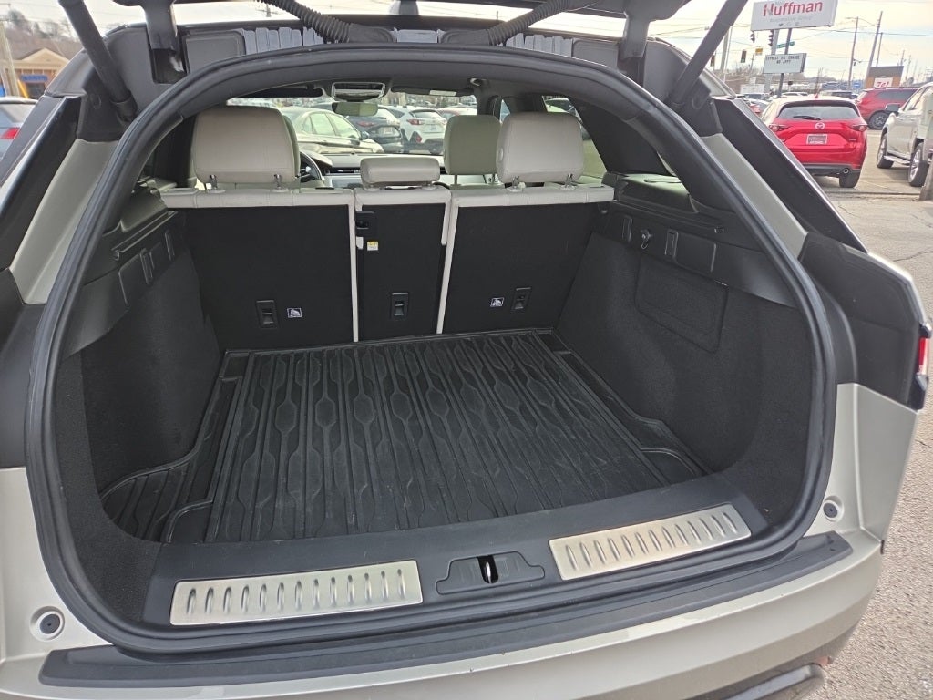 2019 Land Rover Range Rover Velar SE R-Dynamic