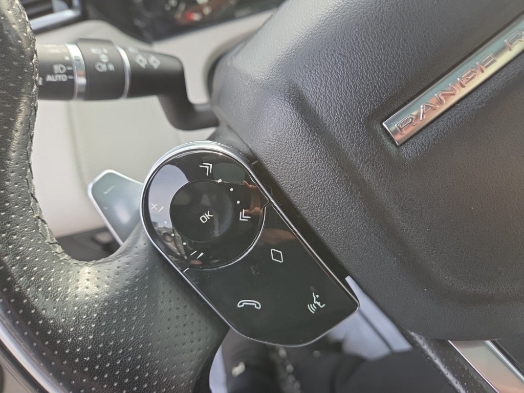 2019 Land Rover Range Rover Velar SE R-Dynamic