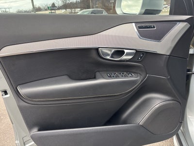 2018 Volvo XC90 T5 R-Design 5P