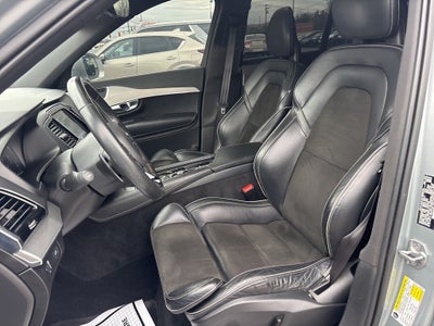 2018 Volvo XC90 T5 R-Design 5P
